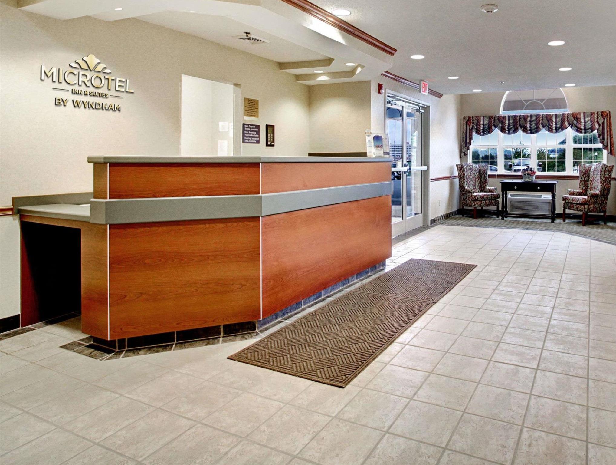 Microtel Inn & Suites By Wyndham Bridgeport Zewnętrze zdjęcie